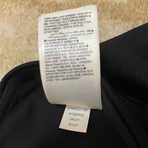 Athleta elation shine tight in black women’s size XS - Picture 9 of 11